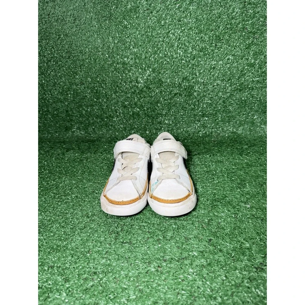 Nike Court Legacy Toddler Size 8C White Casual Shoe Walking Sneakers DA5382-102
